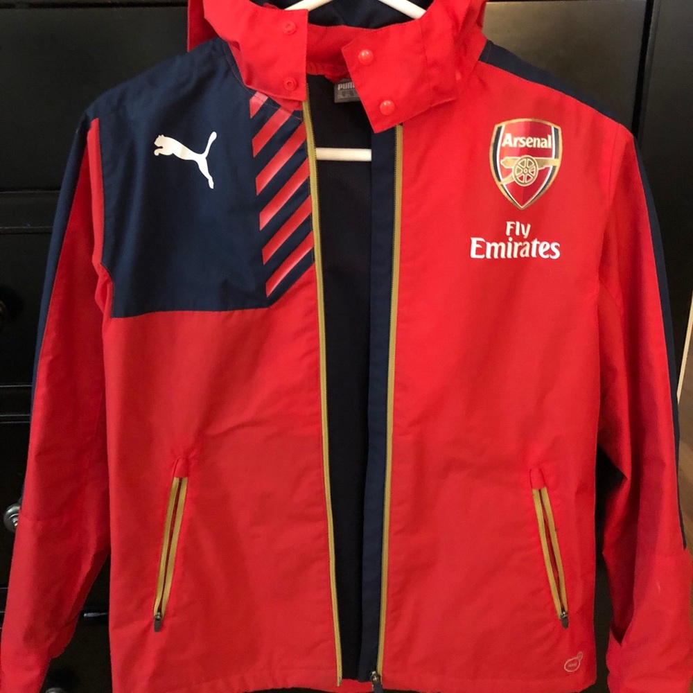 Arsenal Puma youth XL hooded rain jacket